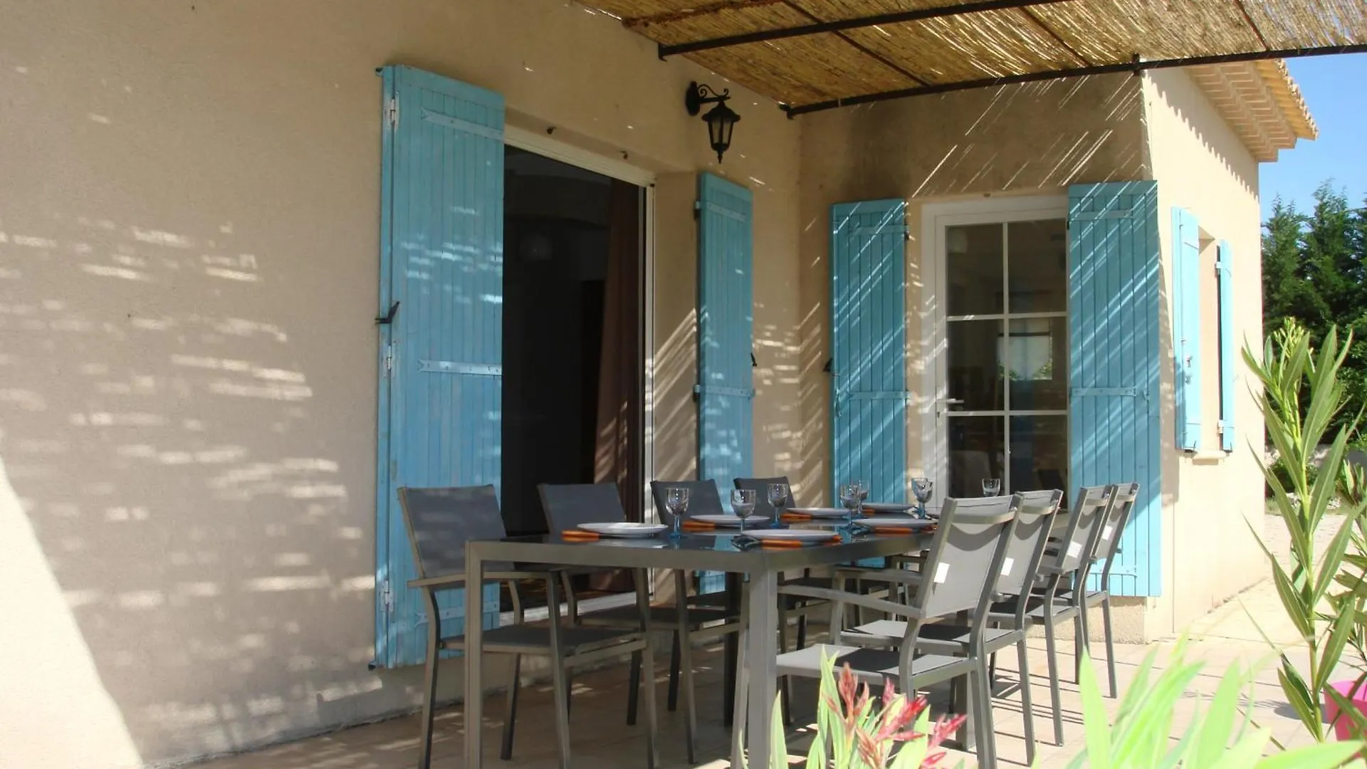 Σπίτι διακοπών House In The Countryside In The Luberon With Beautiful View And Private Swimming-Pool Close To Bonnieux In Provence - 8 Personnes